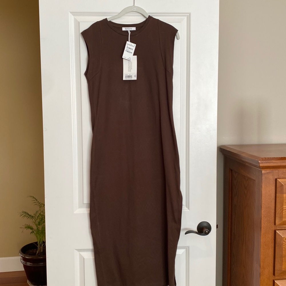 Brown dress